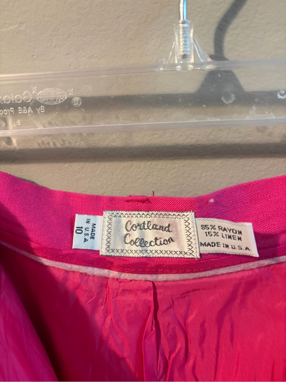Vintage Women’s High-Waist Hot Pink Tailored Shorts - Picture 2 of 3